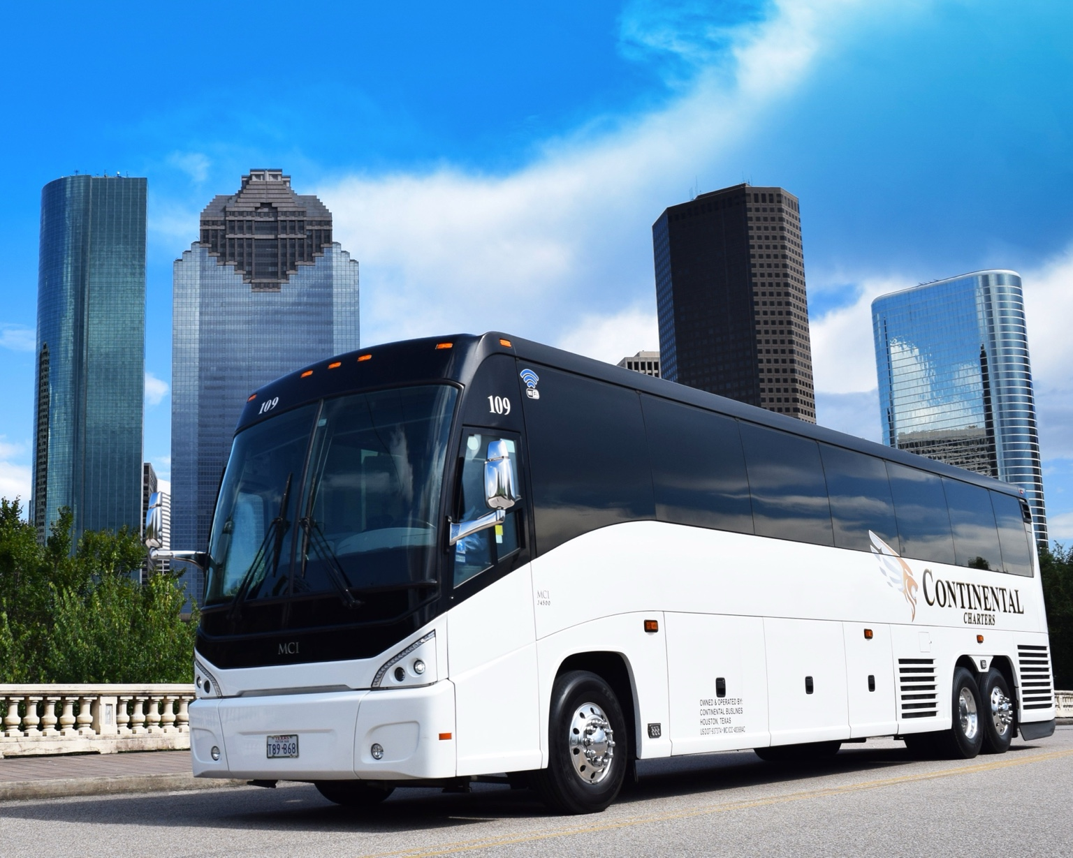 Continental Buslines premium motor coach